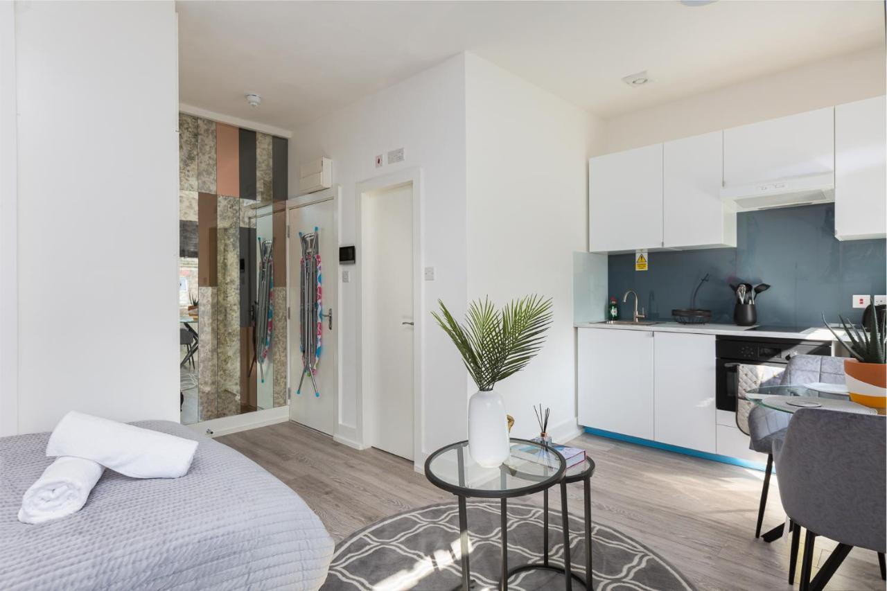 Studio Apt, 8 Min Walk From Tube 3 Londres Extérieur photo