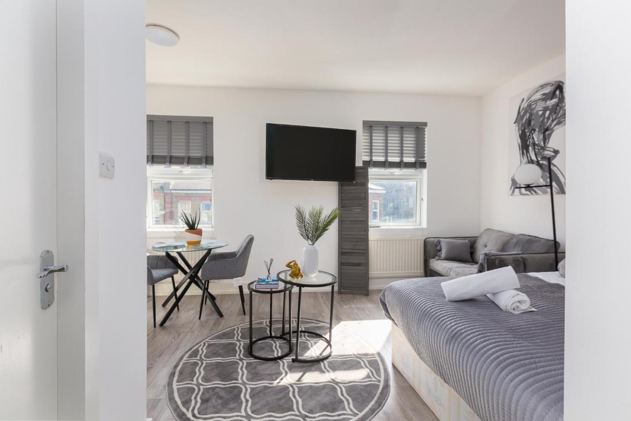 Studio Apt, 8 Min Walk From Tube 3 Londres Extérieur photo