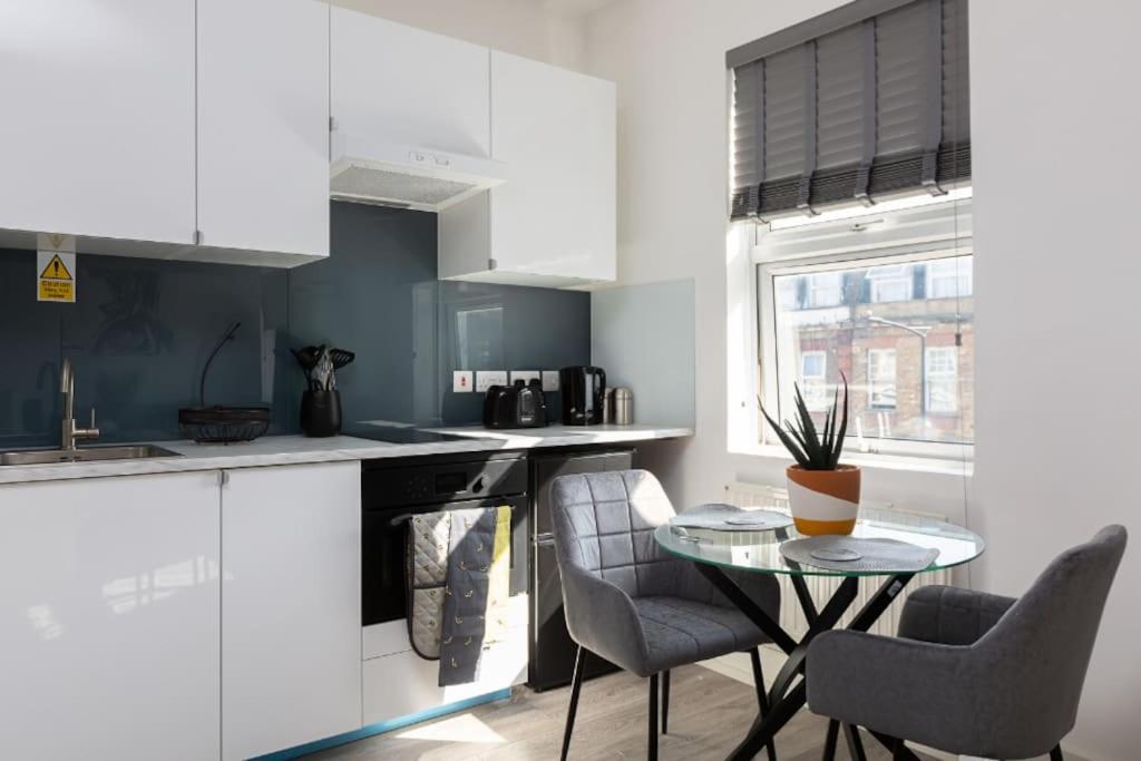 Studio Apt, 8 Min Walk From Tube 3 Londres Extérieur photo